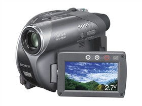 索尼DCR-DVD705E廣州行情速報(bào) 便攜DVD攝錄一體機(jī)市場熱度不減，點(diǎn)歌機(jī)需求融合新趨勢